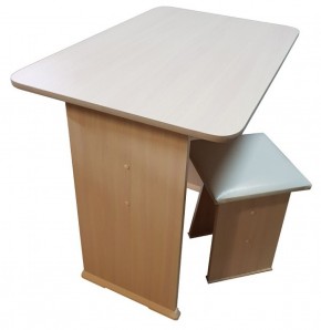 Кухонный стол ЛДСП + 2 табурета в Ревде - revda.mebel-74.com | фото