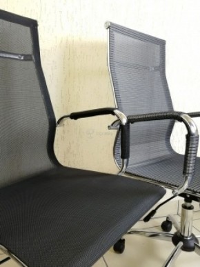 Кресло Barneo K-111H для персонала (серая сетка) в Ревде - revda.mebel-74.com | фото