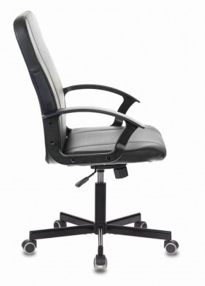 Кресло офисное BRABIX "Simple EX-521" (экокожа, черное) 532103 в Ревде - revda.mebel-74.com | фото