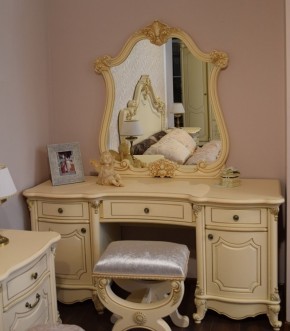 Туалетный стол Мона Лиза БЕЗ Зеркала (крем) в Ревде - revda.mebel-74.com | фото
